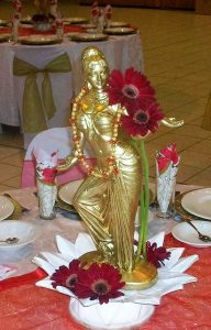 Dancing lady 1